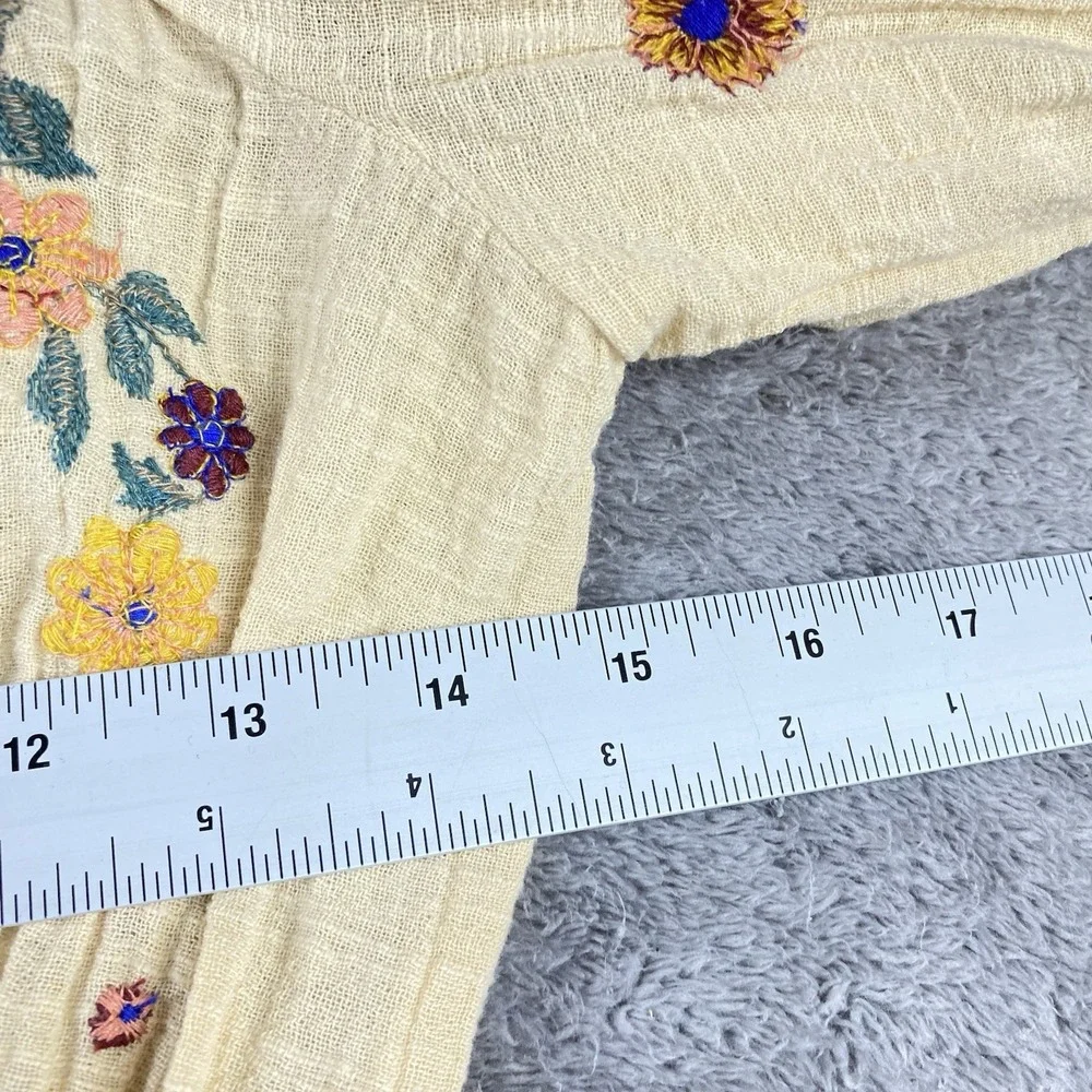 FREE PEOPLE Off The Shoulder Floral Embroidery Saachi Top Womens XS Beige
